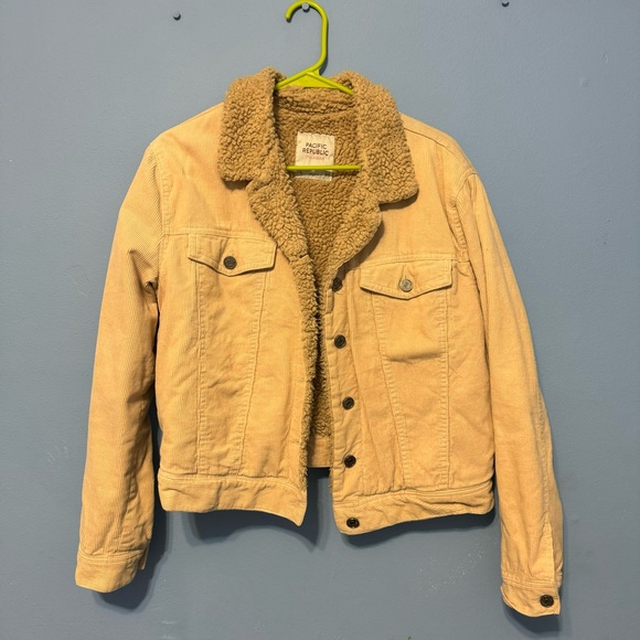 Cream button down corduroy jacket - Picture 2 of 4